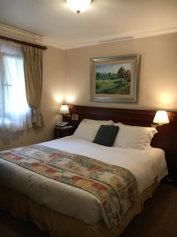 Hotel Frontenac Campos do Jordao Bagian luar foto