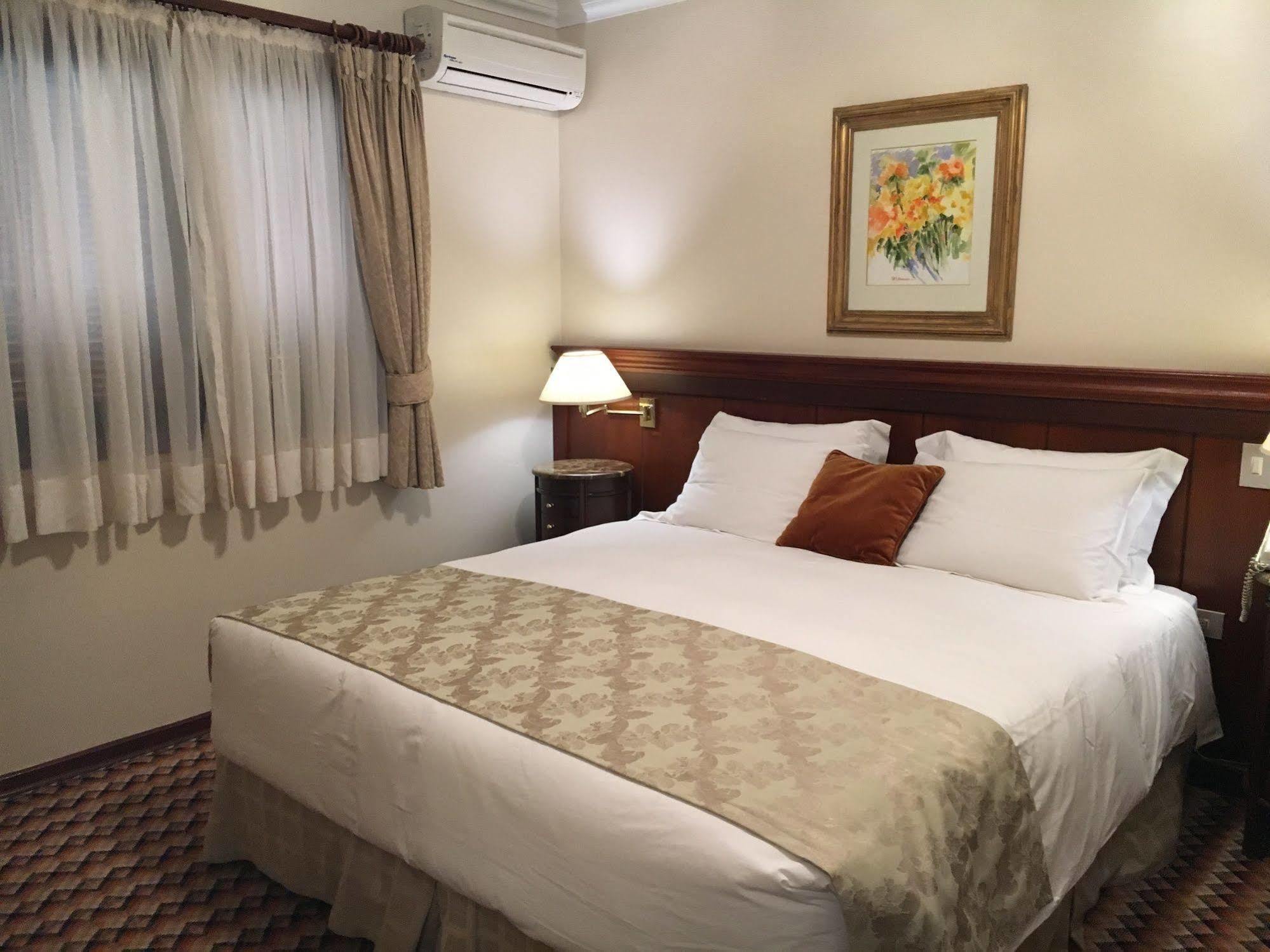 Hotel Frontenac Campos do Jordao Bagian luar foto